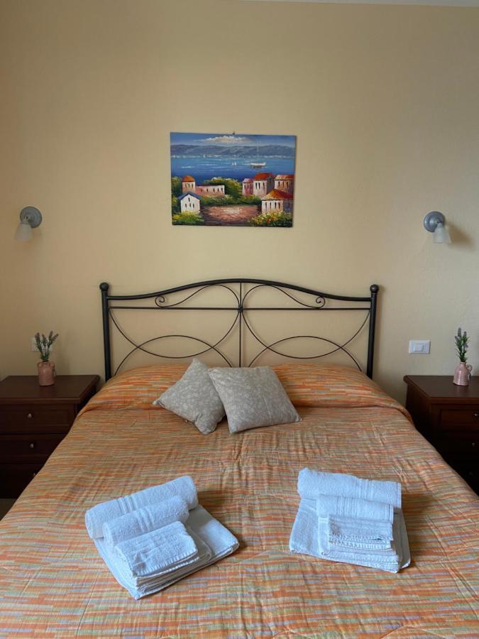 אפרטהוטל ברנצונה סול גארדה La Casa Di Pericle מראה חיצוני תמונה