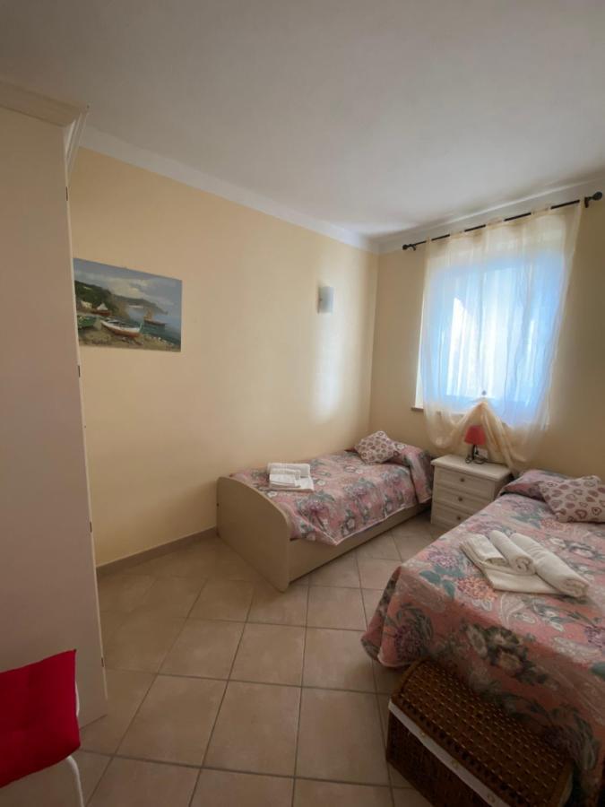 אפרטהוטל ברנצונה סול גארדה La Casa Di Pericle מראה חיצוני תמונה